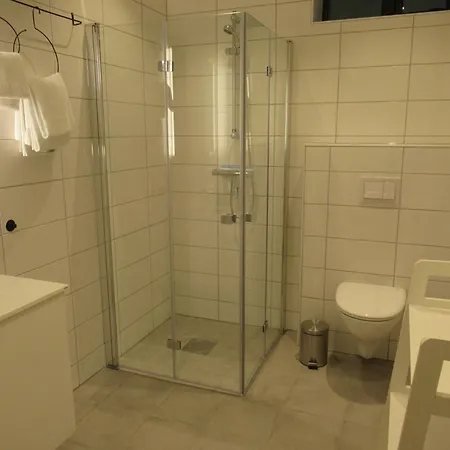 Apart-hotel Housing - Prismen 4*