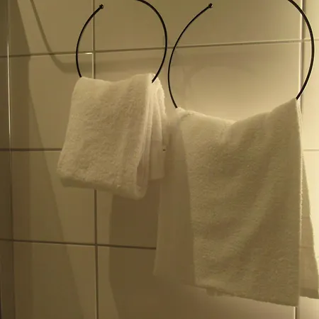 Appart hôtel Housing - Prismen 3*